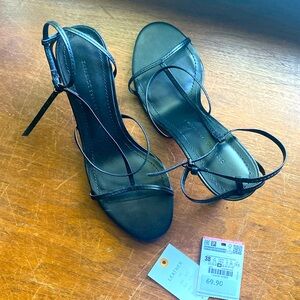 Black Leather Strappy (Strapped) size 7 1/2 (38) Zara Sandals WB. 2” Heel